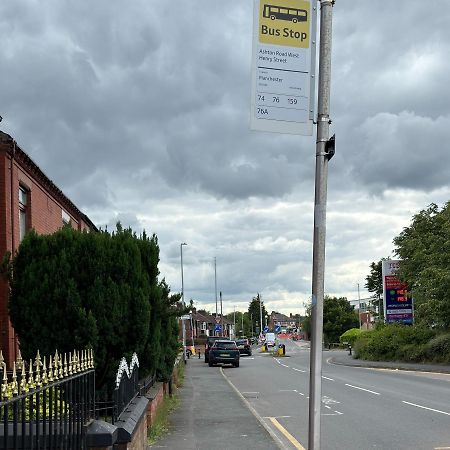 Ur Place Failsworth ภายนอก รูปภาพ