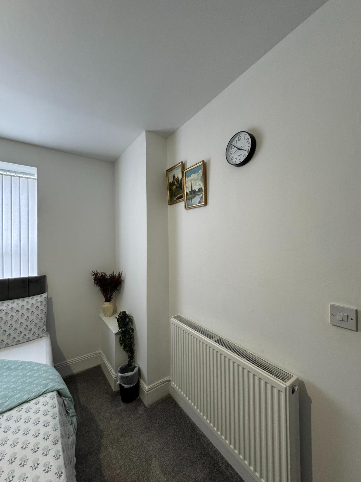 Ur Place Failsworth ภายนอก รูปภาพ