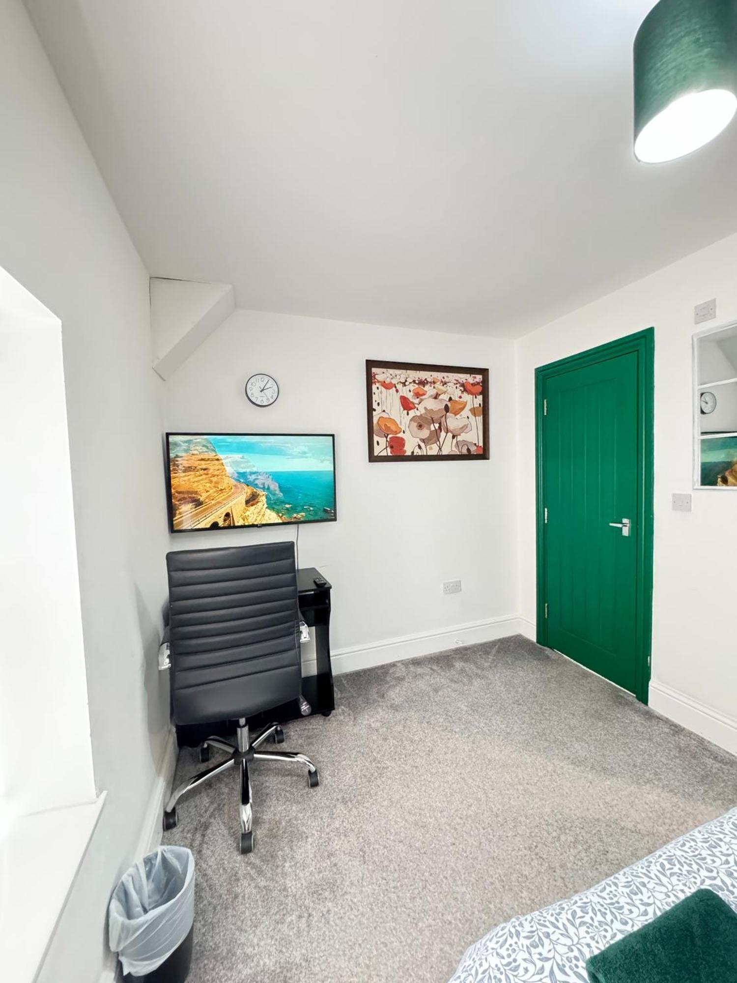 Ur Place Failsworth ภายนอก รูปภาพ